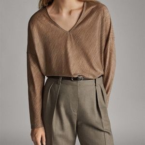 Women Straight Fit Long Sleeve V-neck T-Shirt Smal